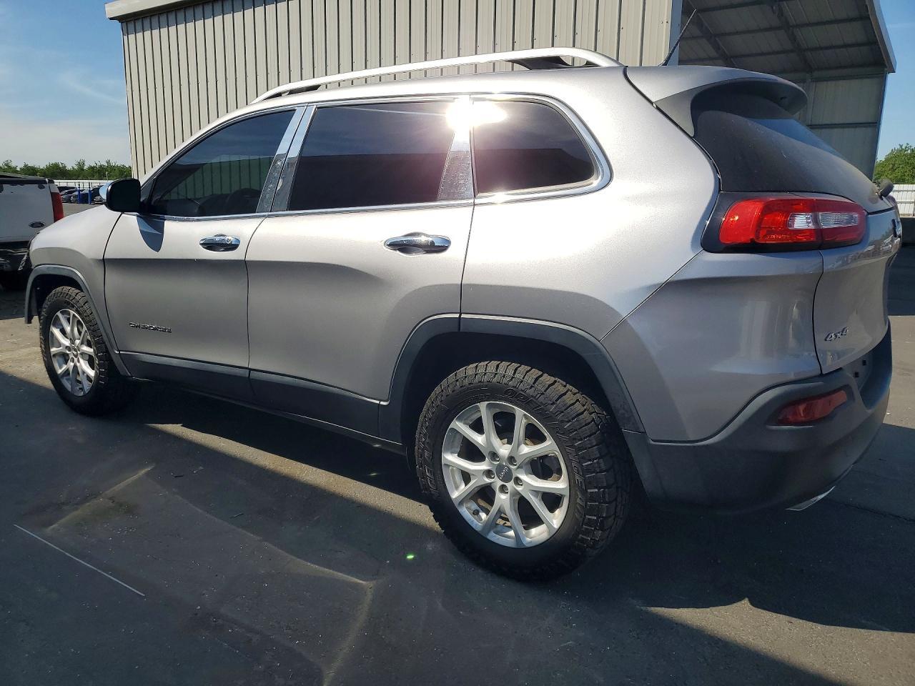 2018 Jeep Cherokee Latitude - Фото 2