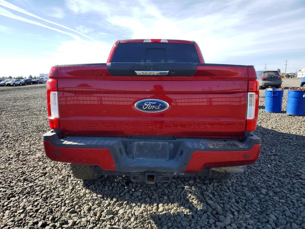 2019 Ford F250 Super Duty - Фото 6