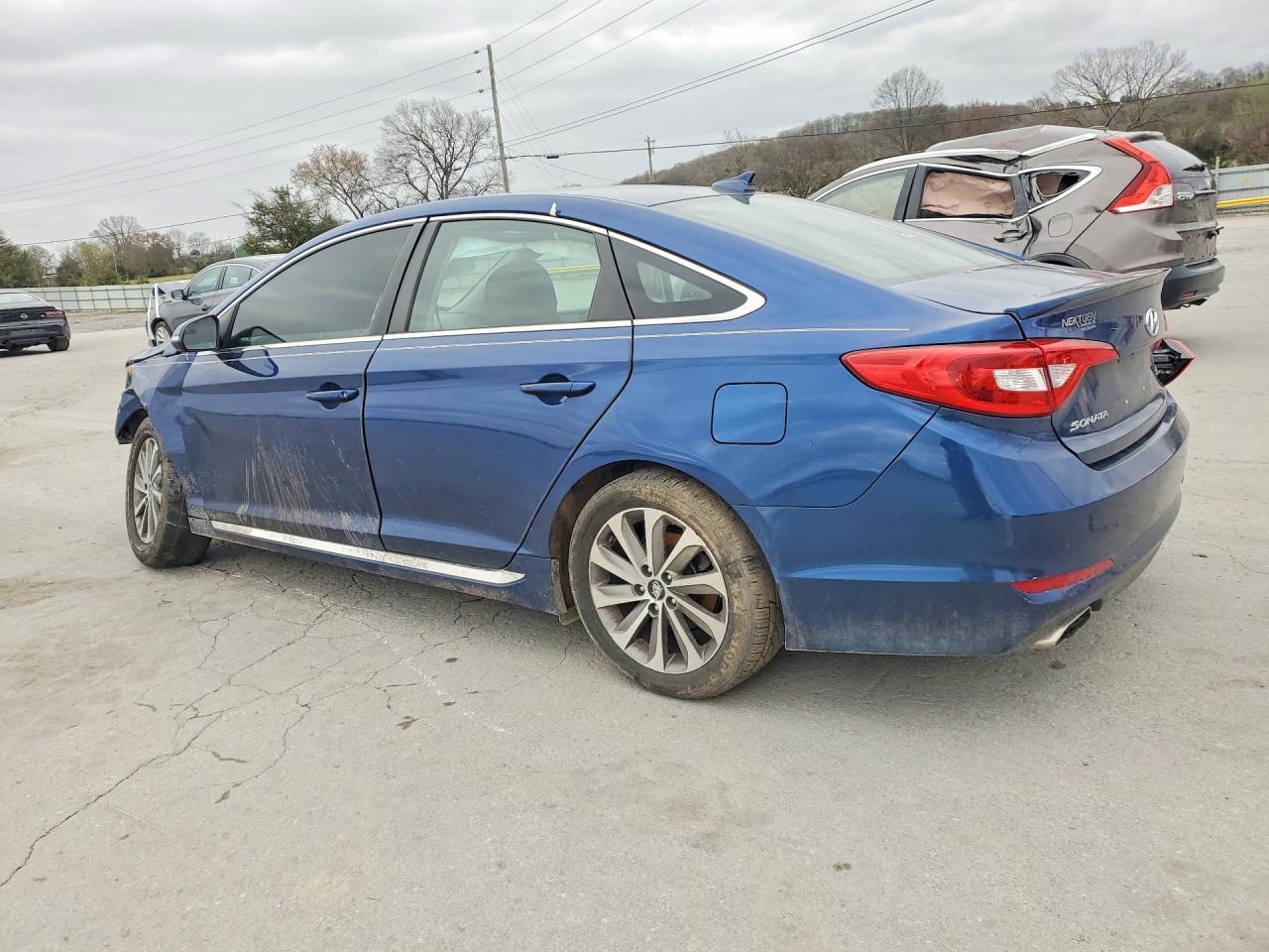 2015 Hyundai Sonata Sport - Фото 2