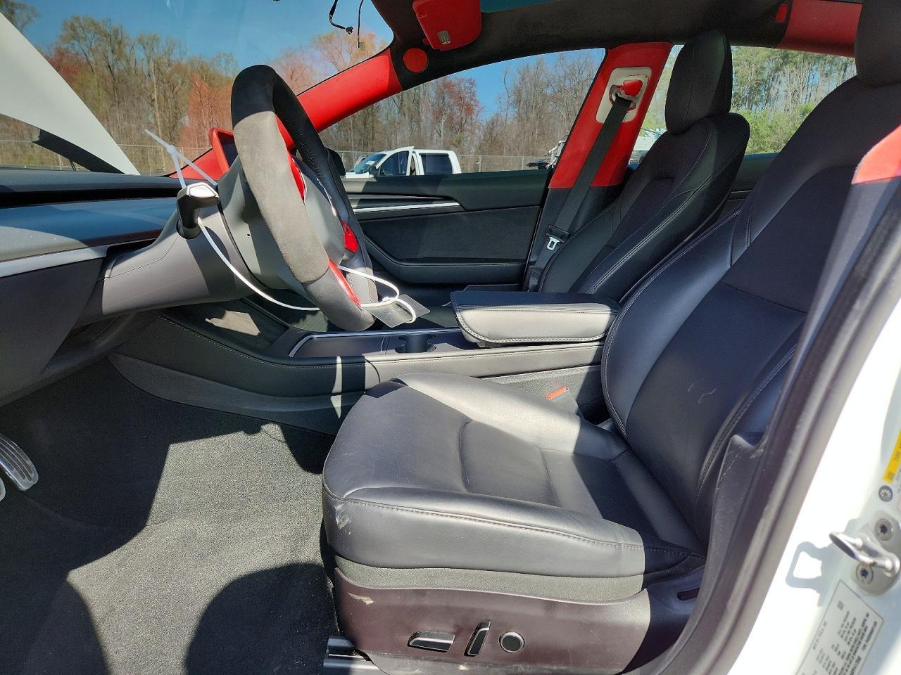 2023 Tesla Model 3 - Image 7
