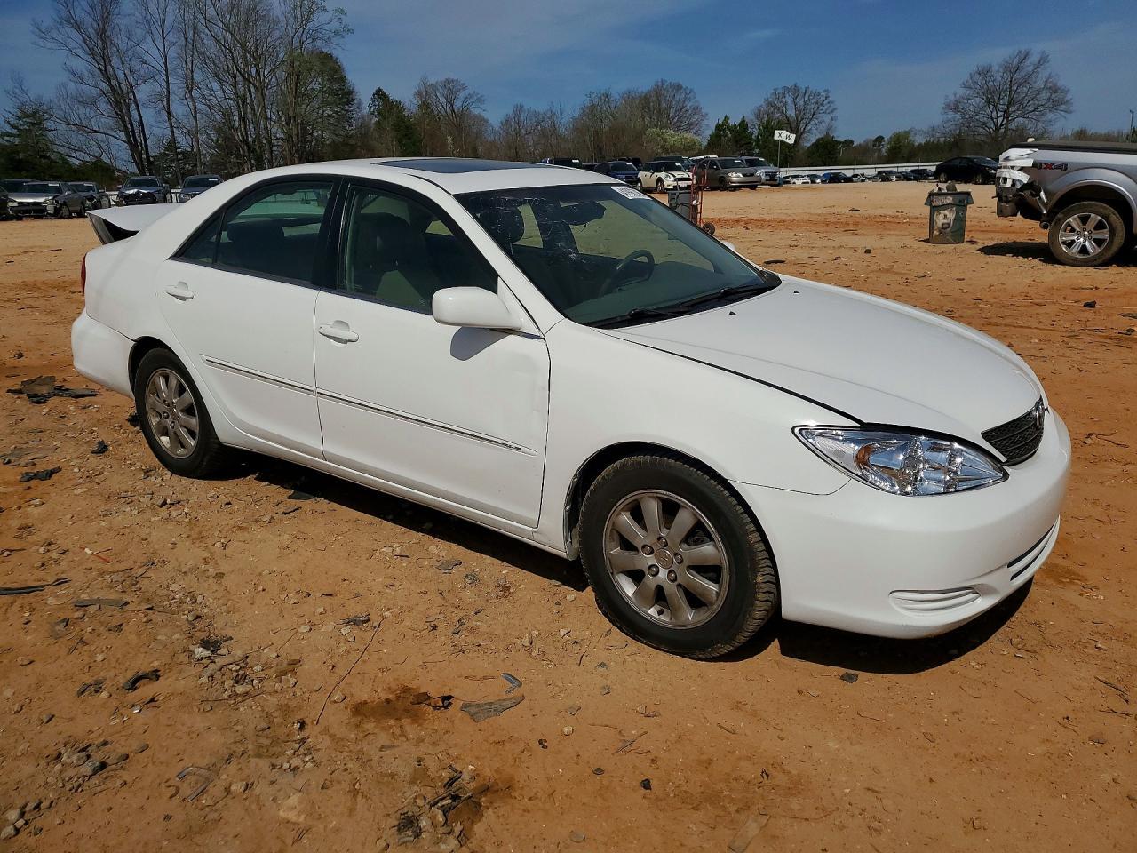 2004 Toyota Camry Xle - Image 4