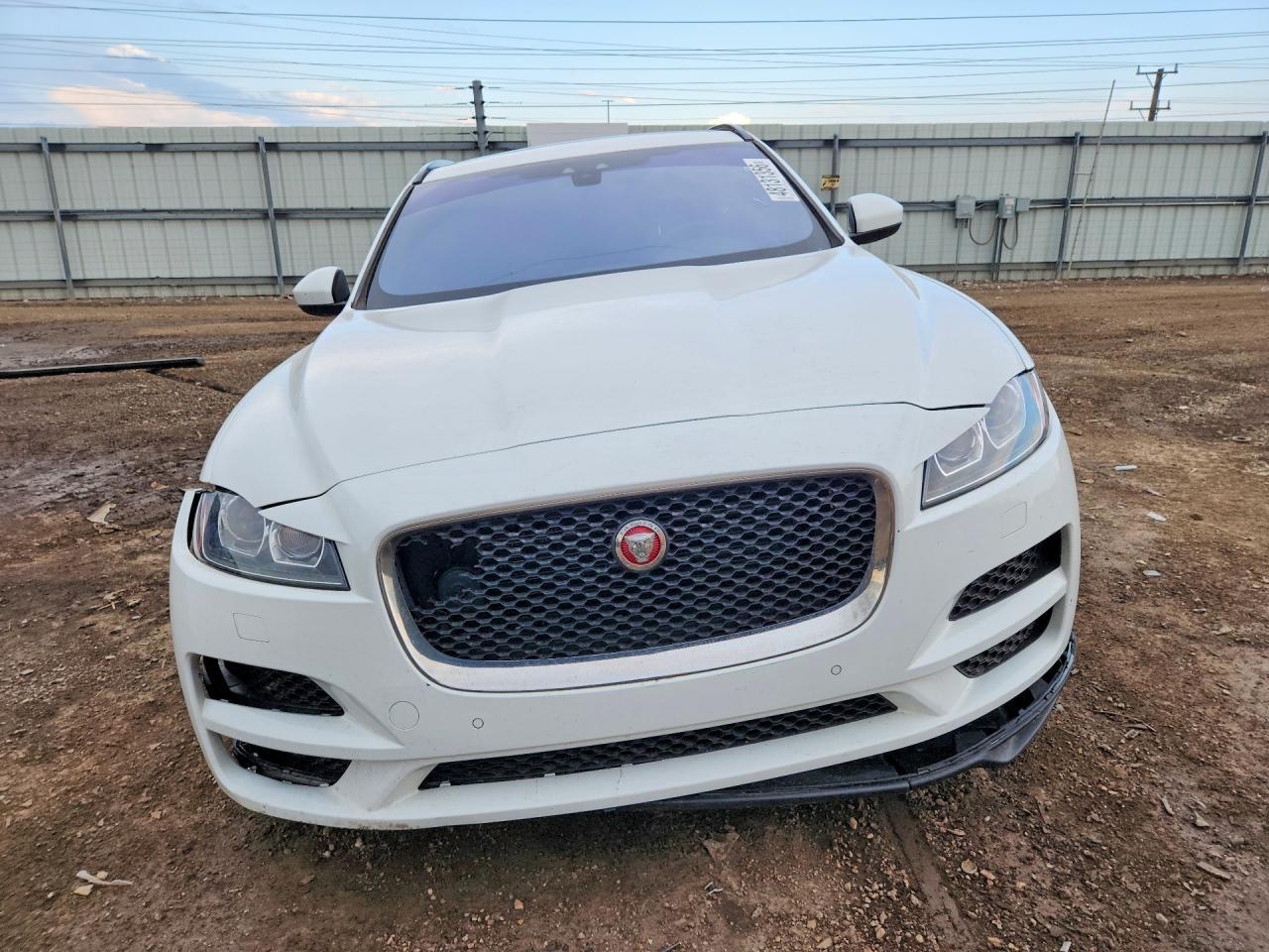2018 Jaguar F-Pace Premium - Фото 5
