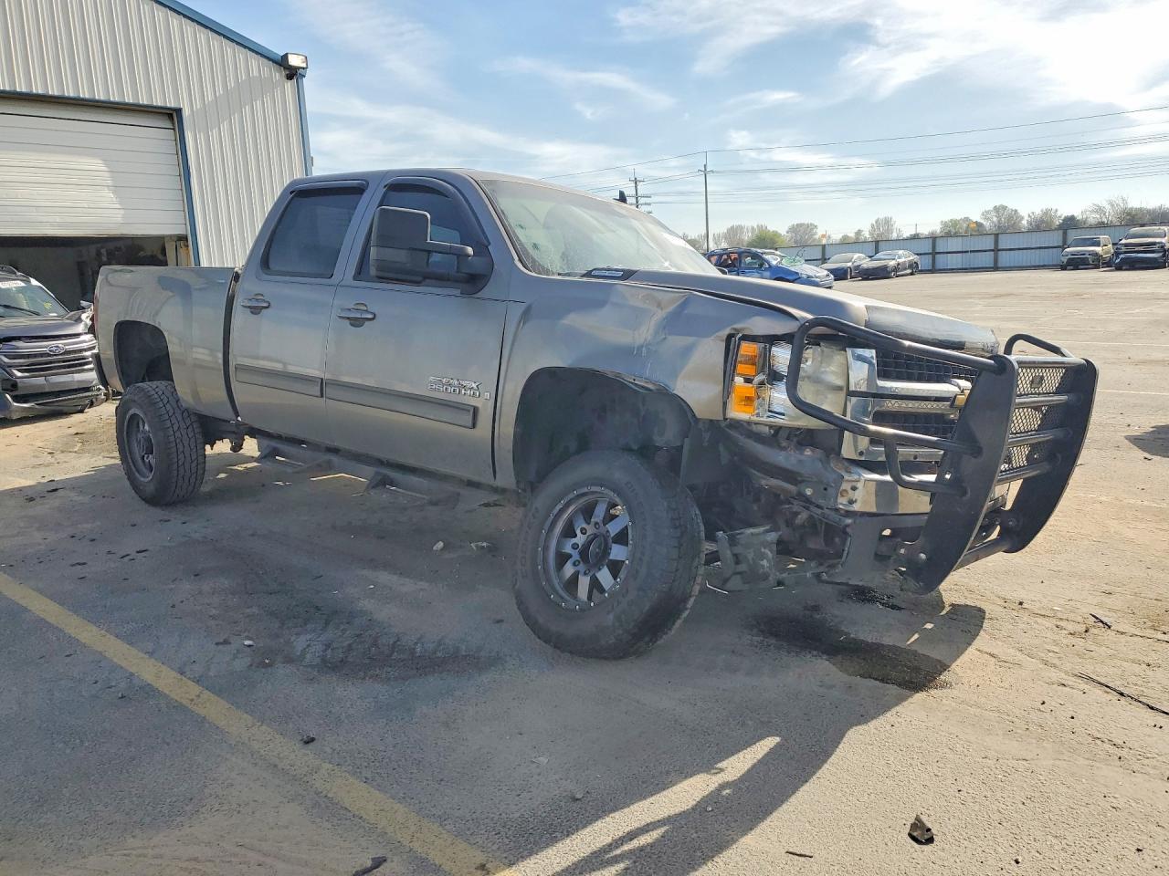 2009 Chevrolet Silverado K2500 Heavy Duty Ltz - Image 4