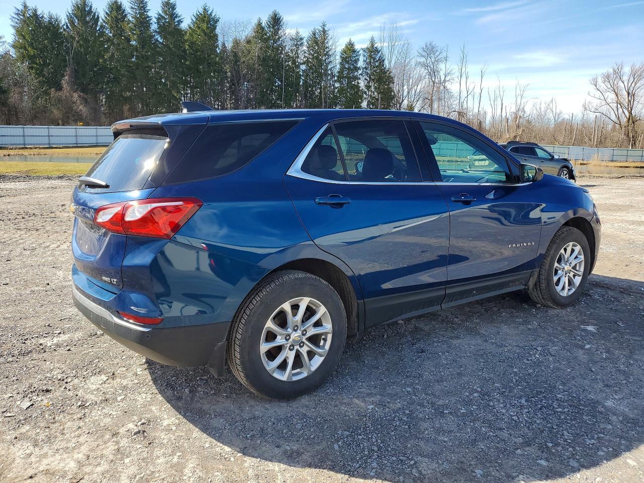 2020 Chevrolet Equinox Lt - Image 3