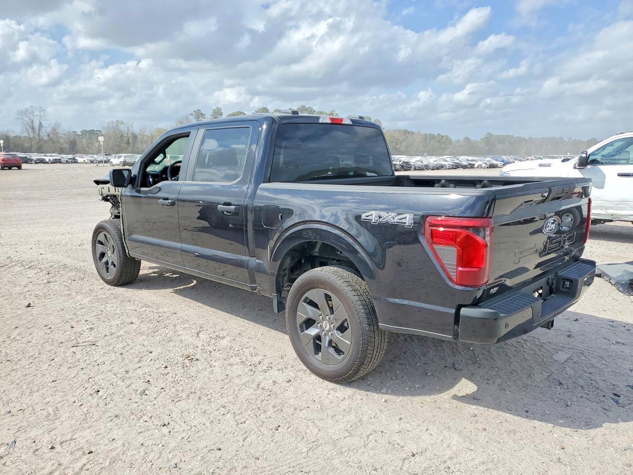 2025 Ford F150 Stx - Фото 2