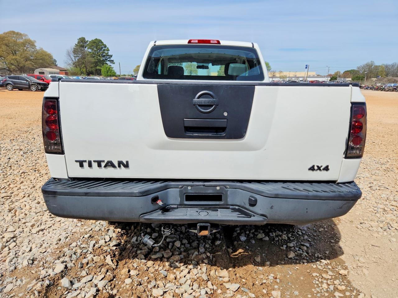 2012 Nissan Titan S - Фото 6