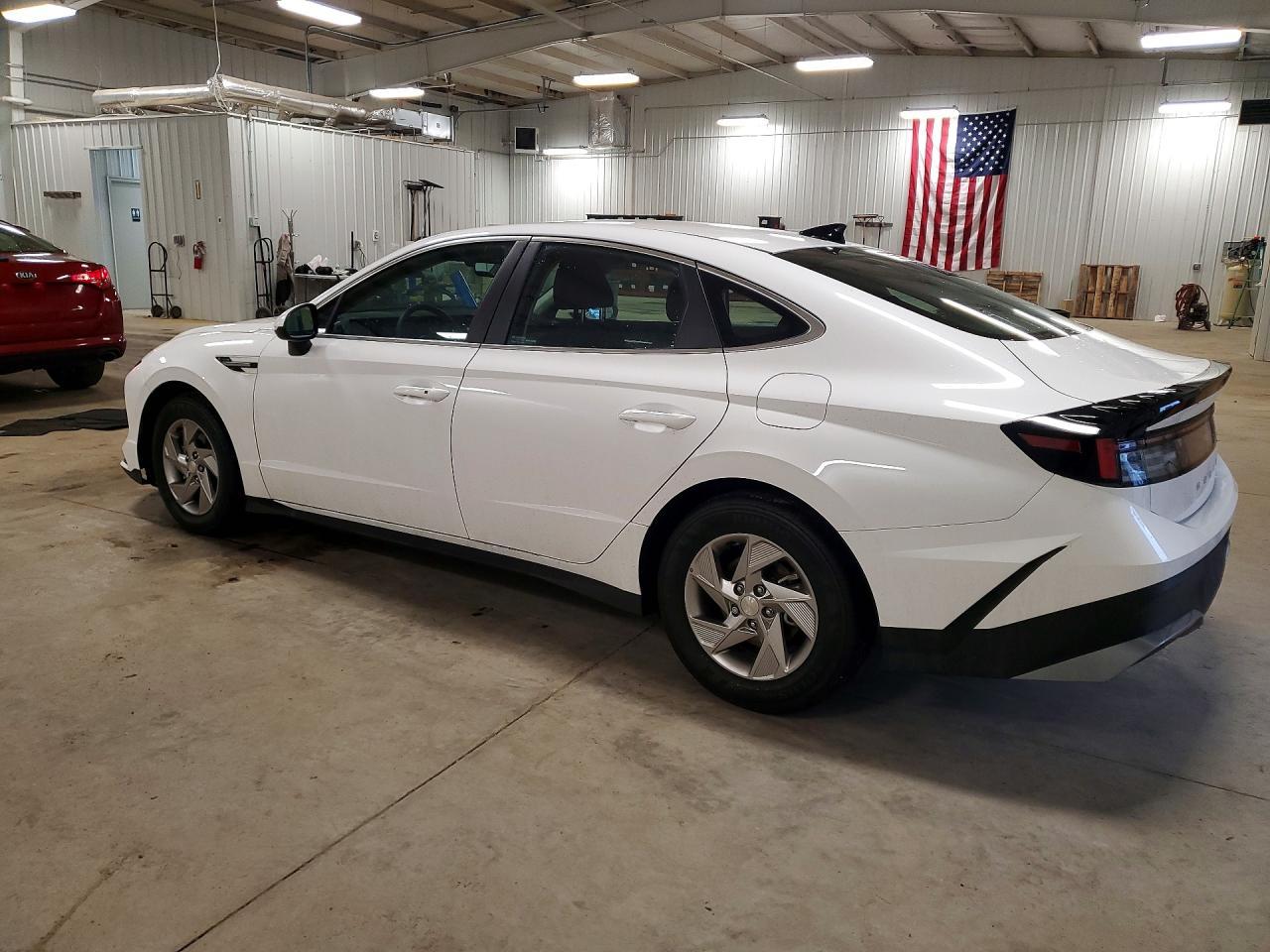 2025 Hyundai Sonata Se - Фото 2