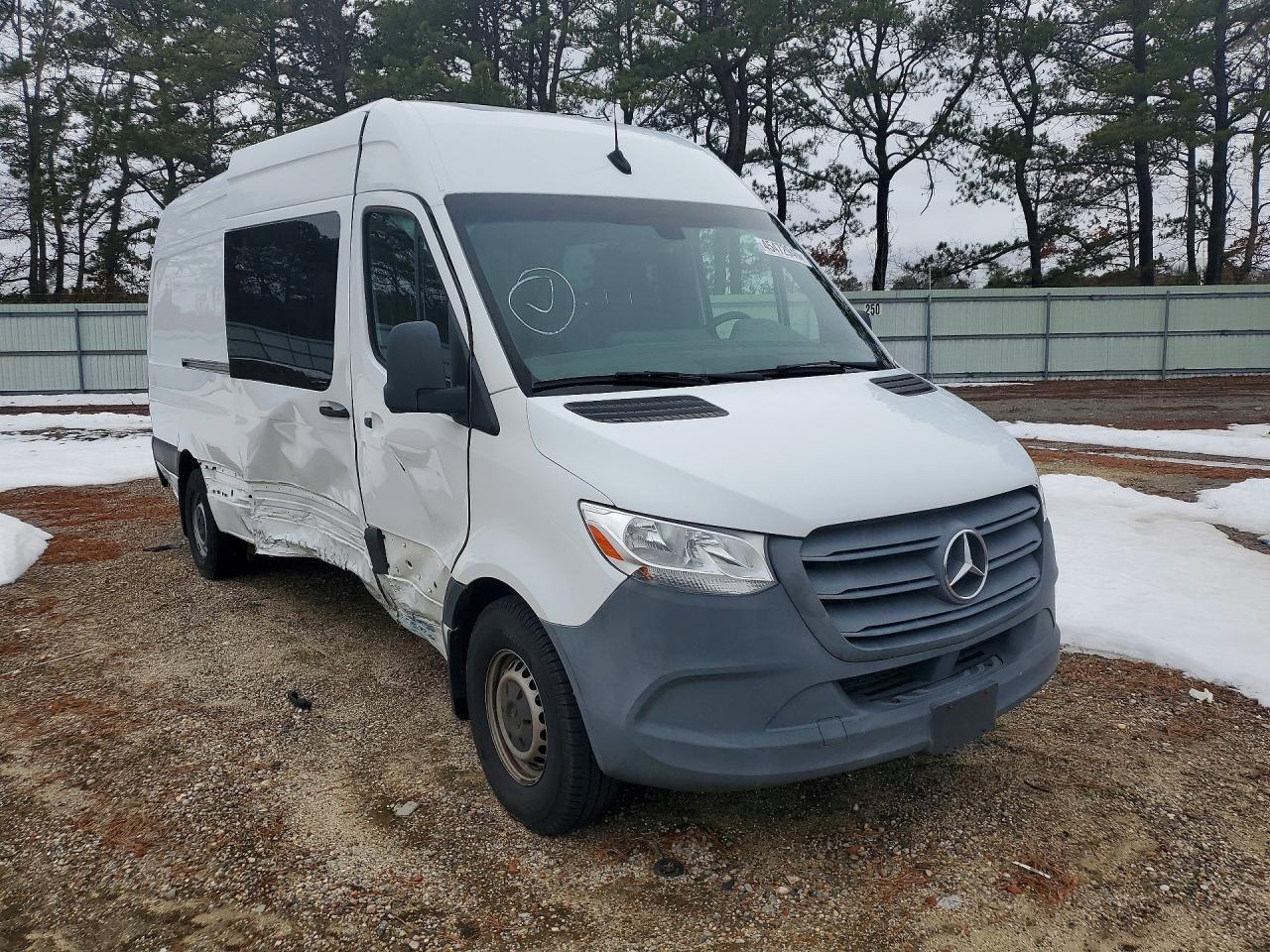 2021 Mercedes-Benz Sprinter 2500 - Фото 4