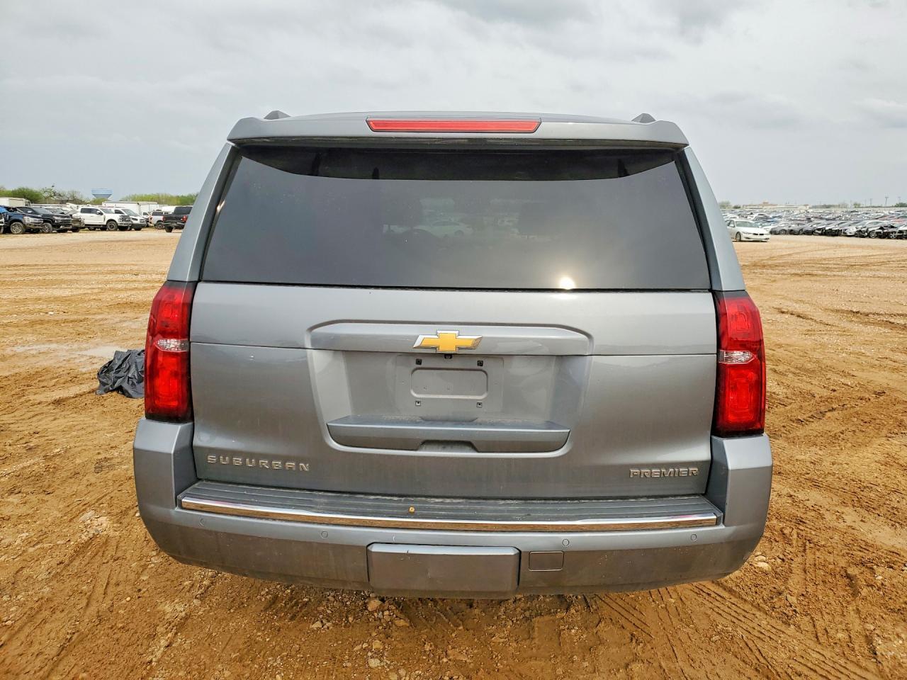 2020 Chevrolet Suburban K1500 Premier - Image 6