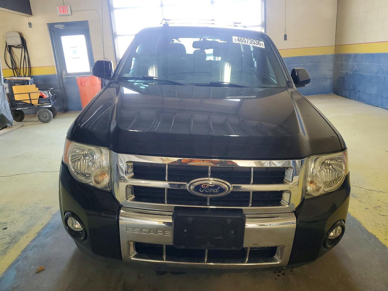 2012 Ford Escape Limited - Image 5