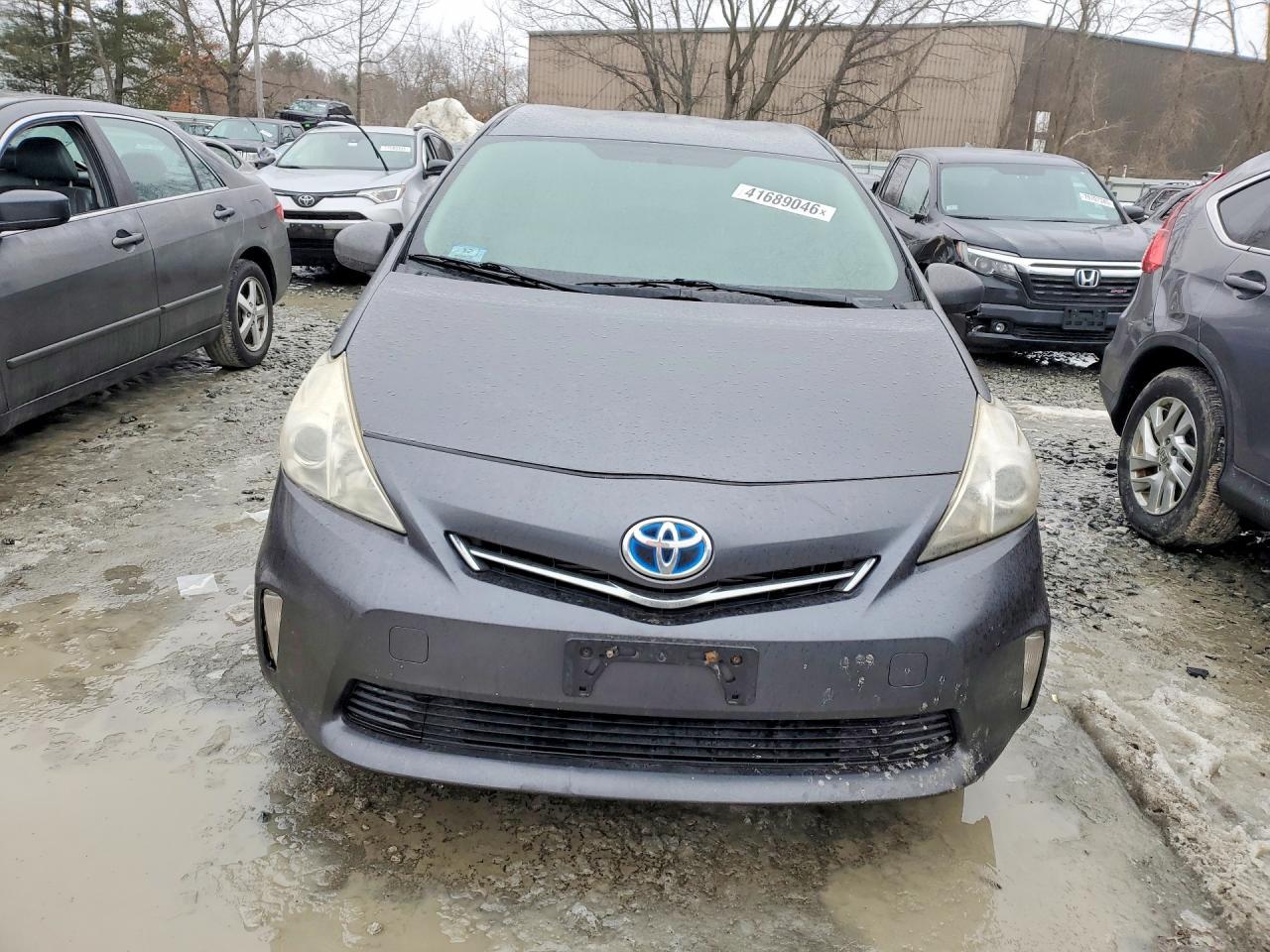 2012 Toyota Prius V Two - Фото 5