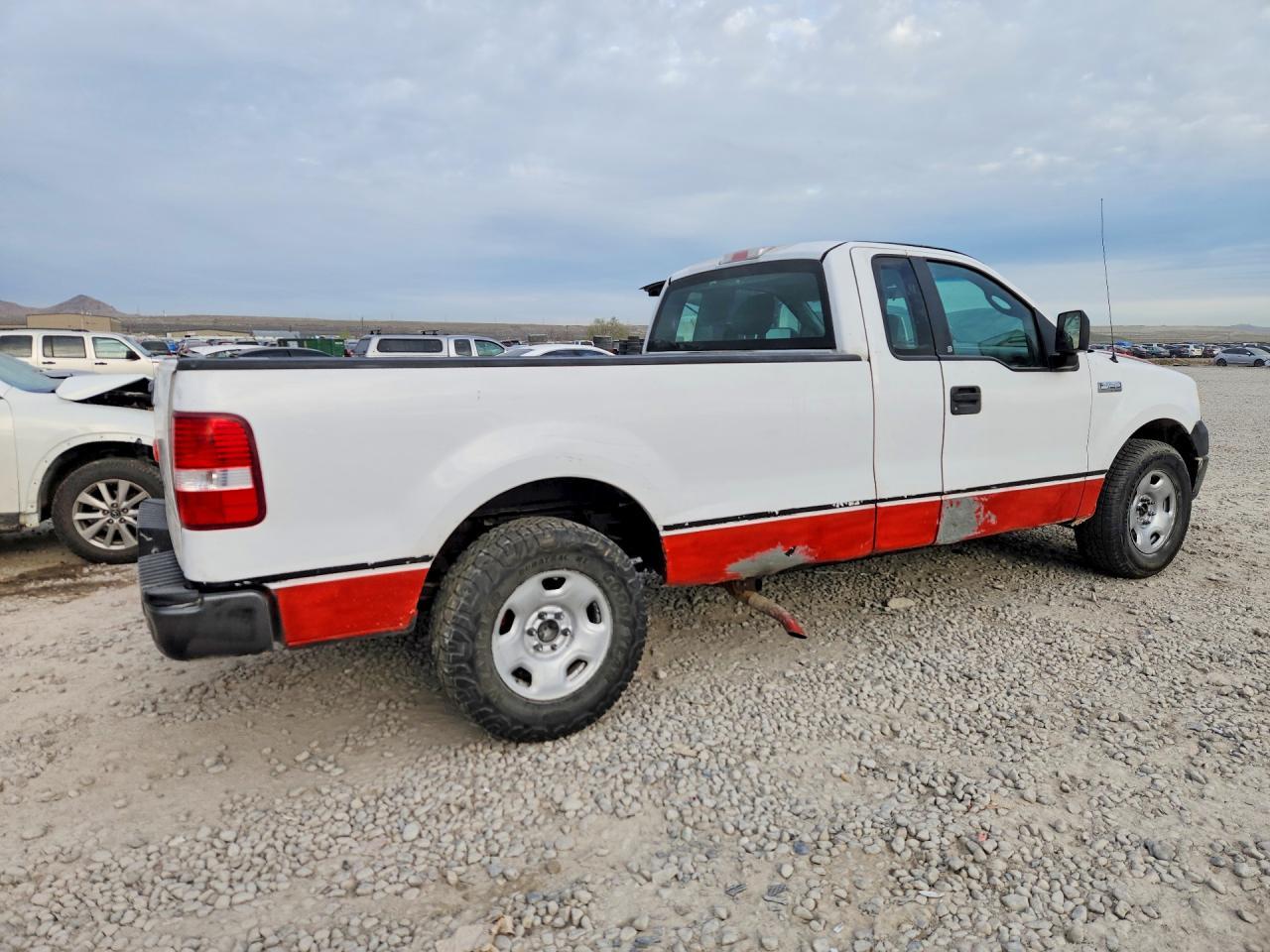 2005 Ford F150 - Image 3