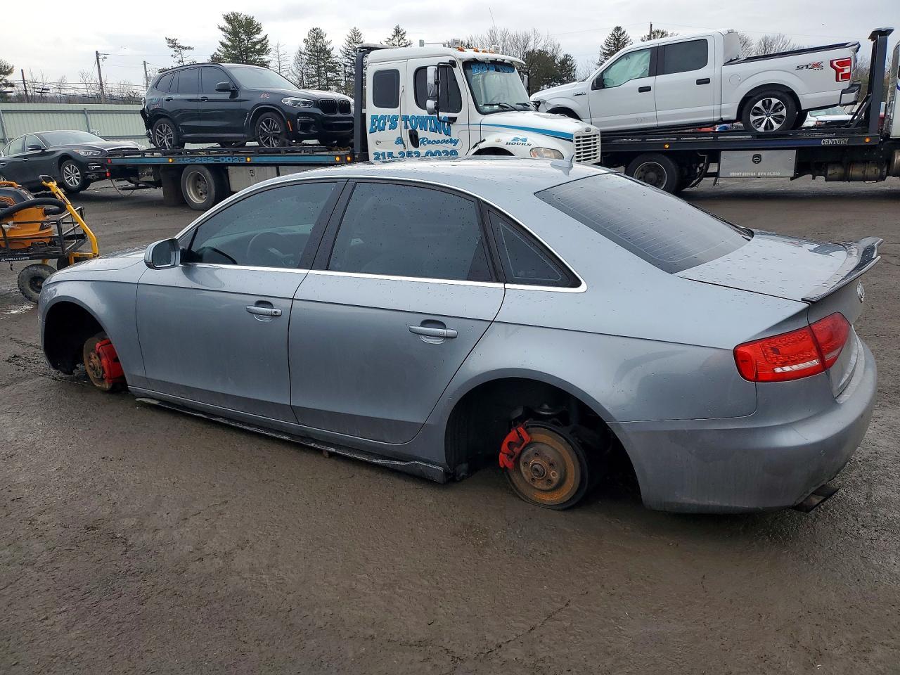 2011 Audi A4 Premium Plus - Фото 2