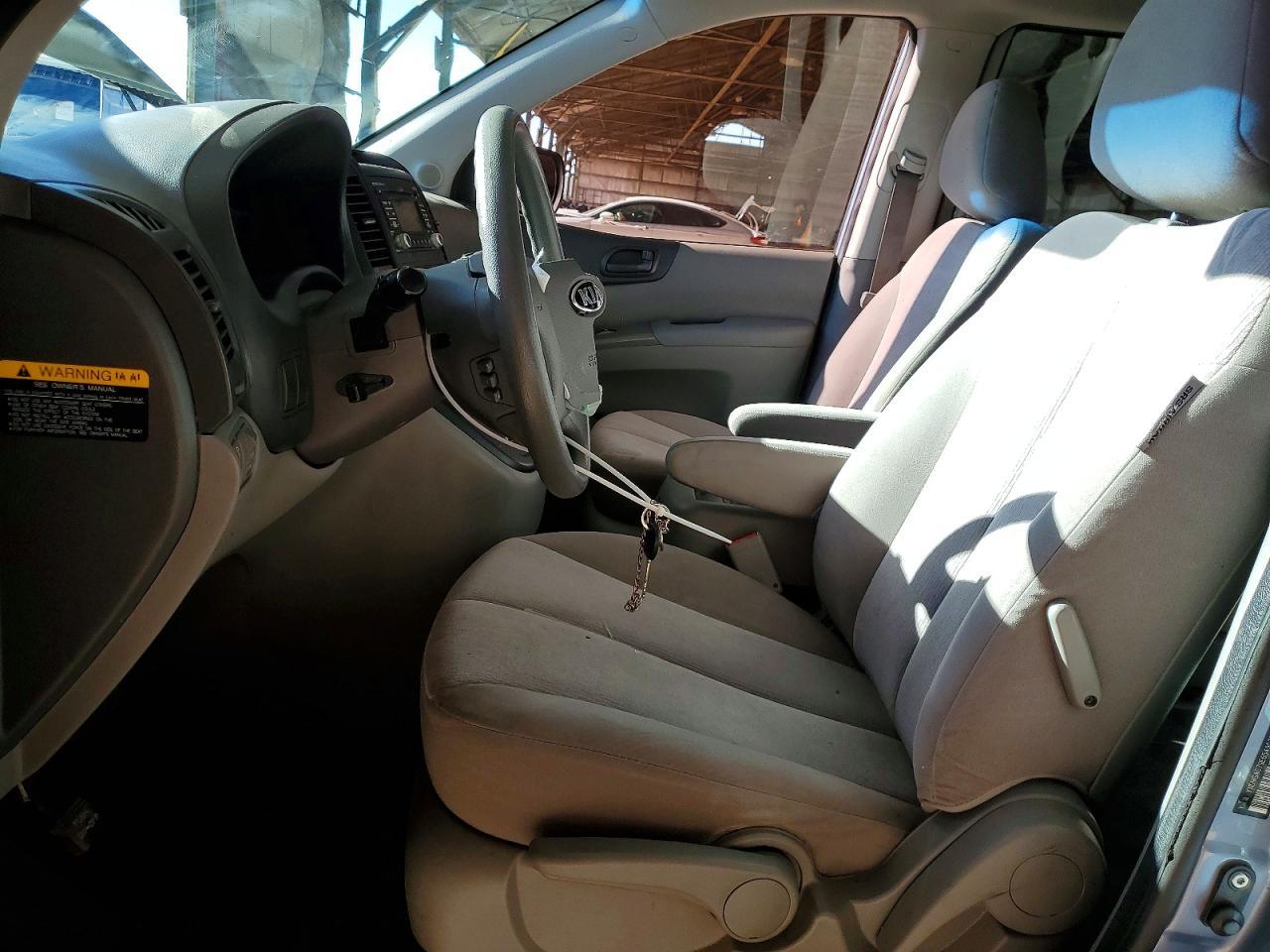 2014 Kia Sedona Lx - Фото 7