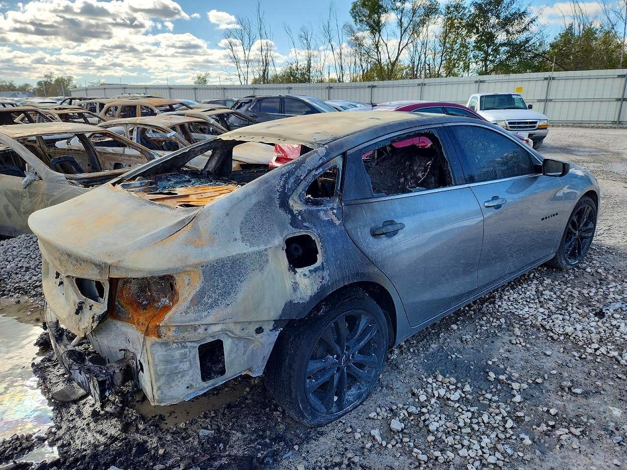 2024 Chevrolet Malibu Lt - Image 3