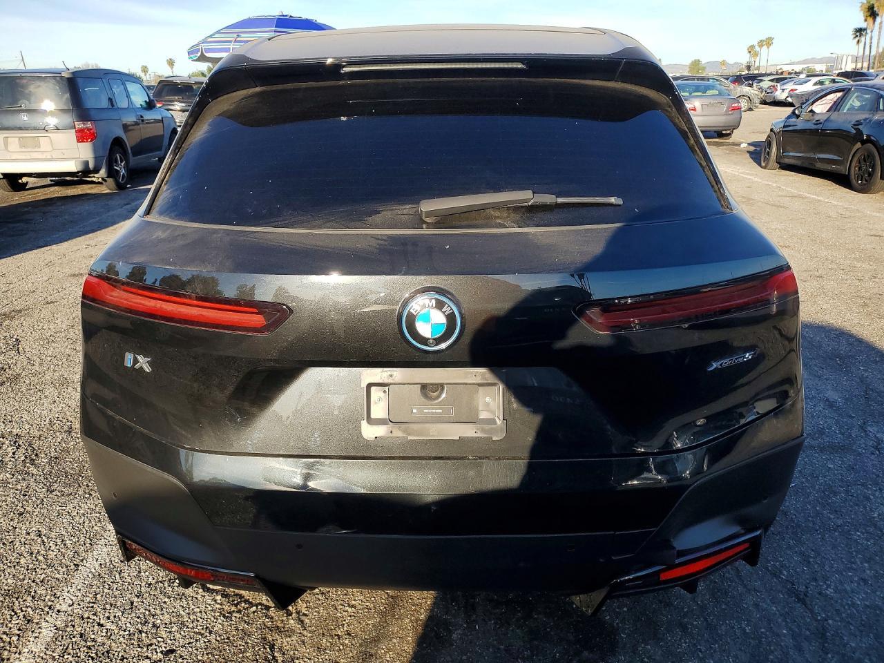 2024 BMW Ix xDrive50 - Фото 6