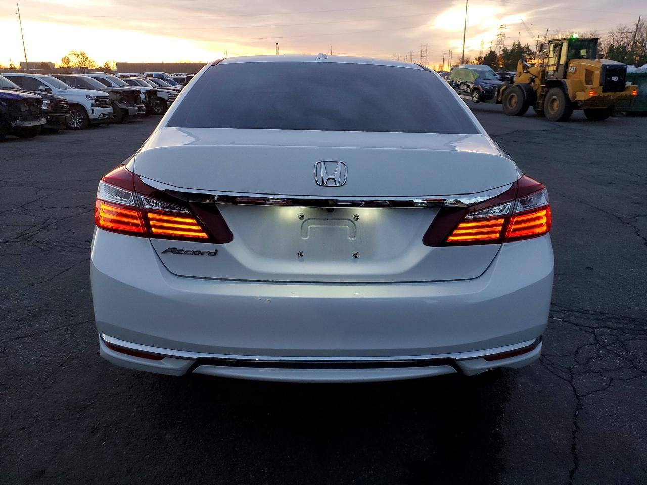 2017 Honda Accord Exl - Image 6