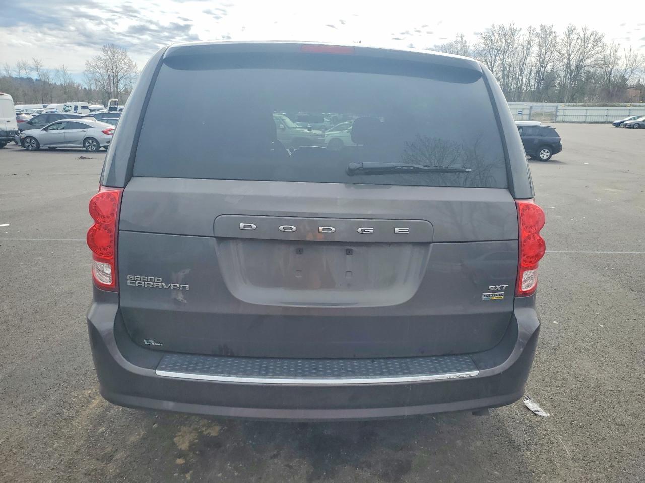 2015 Dodge Grand Caravan Sxt - Image 6