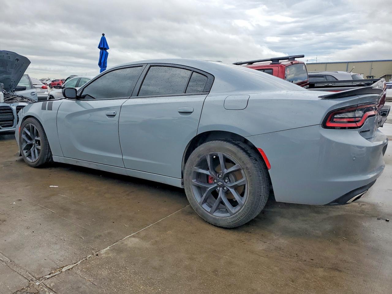 2021 Dodge Charger Sxt - Фото 2