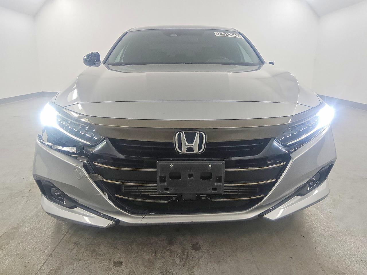2021 Honda Accord Sport - Image 5