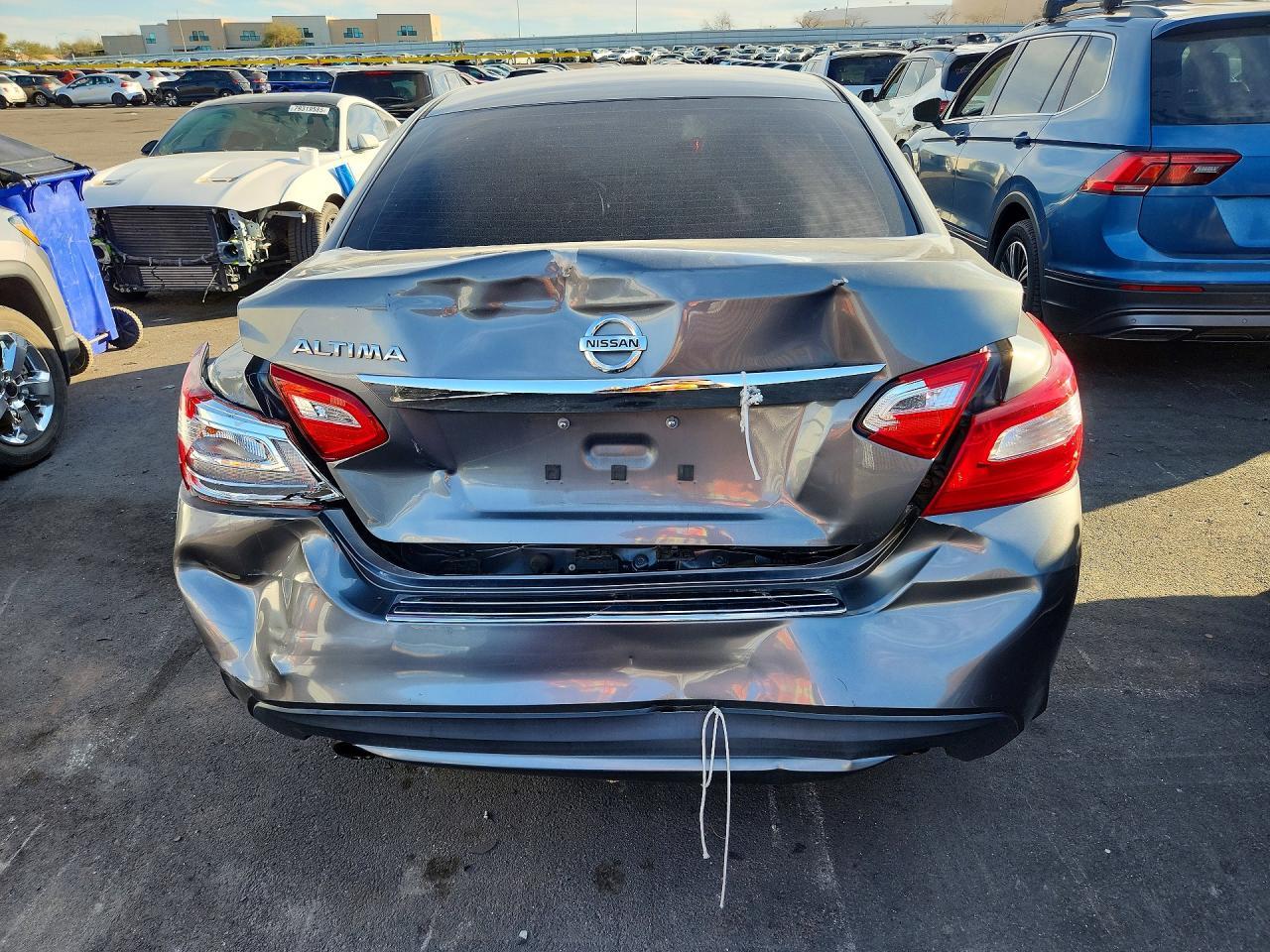 2017 Nissan Altima 2.5 - Фото 6