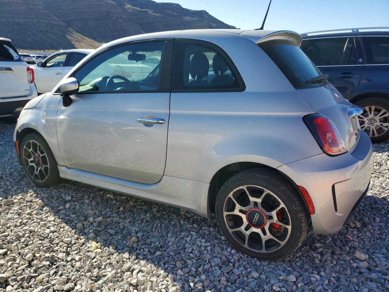 2013 Fiat 500 Sport - Фото 2