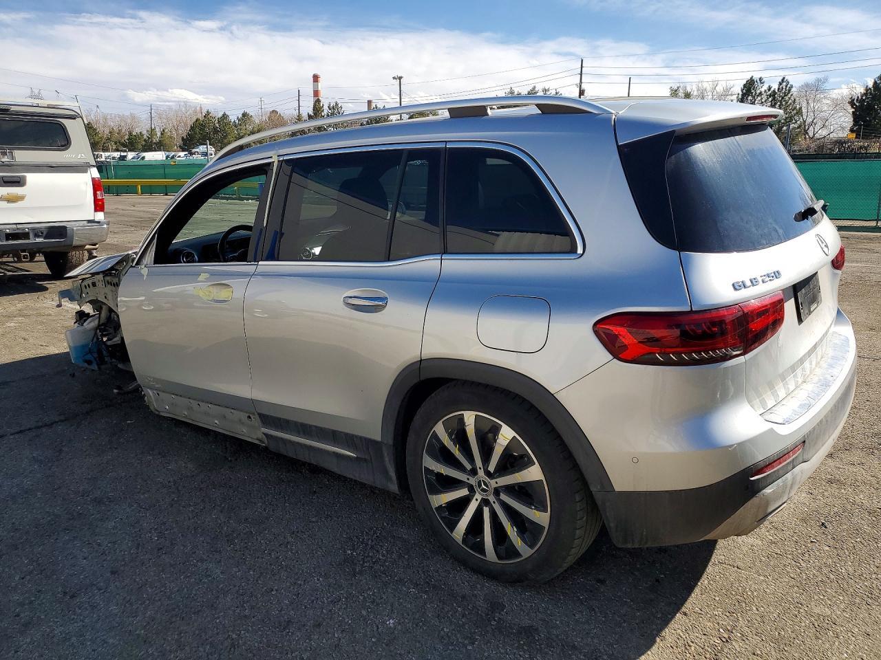 2020 Mercedes-Benz Glb 250 4Matic - Фото 2