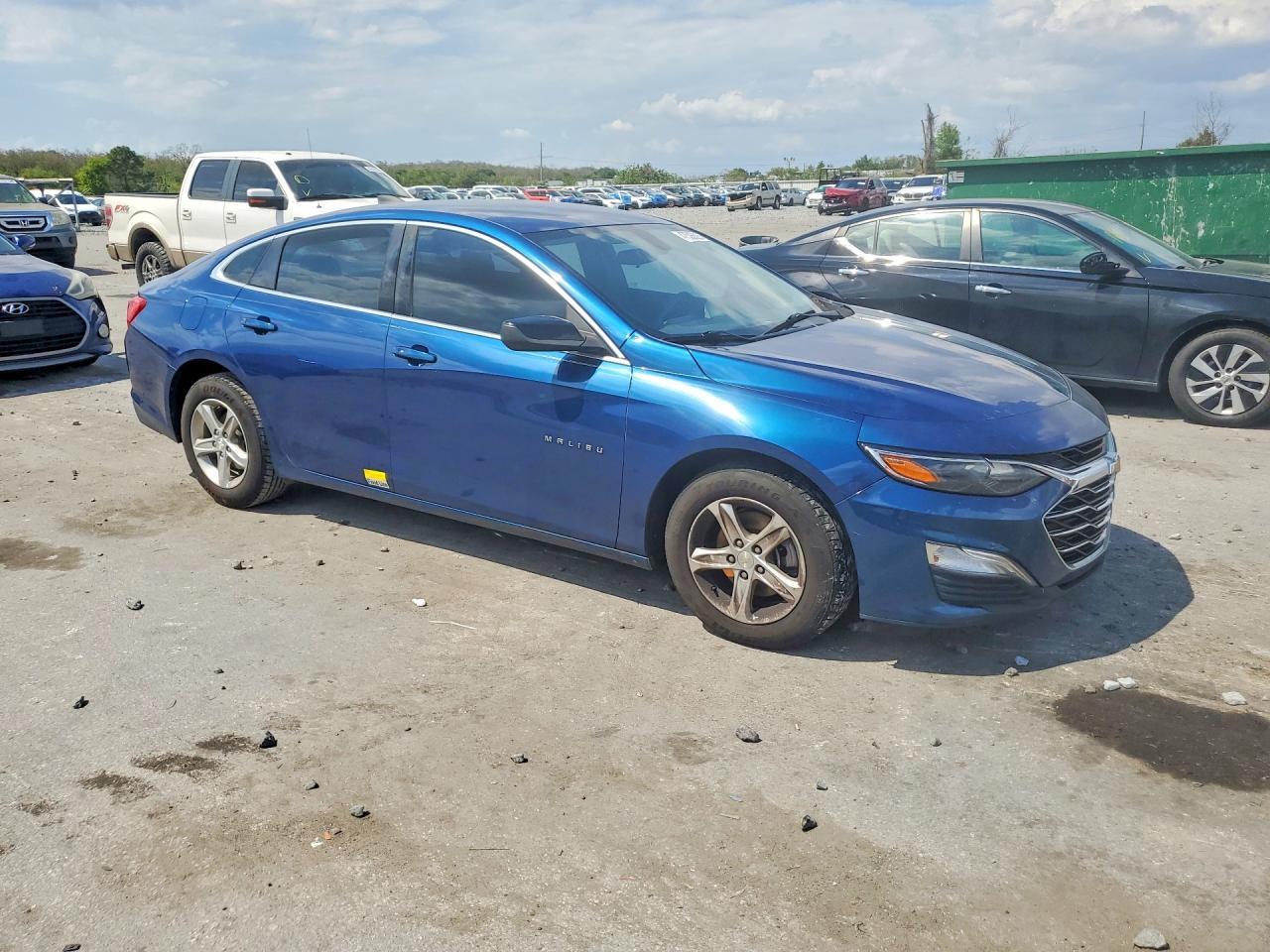 2019 Chevrolet Malibu Ls - Image 4