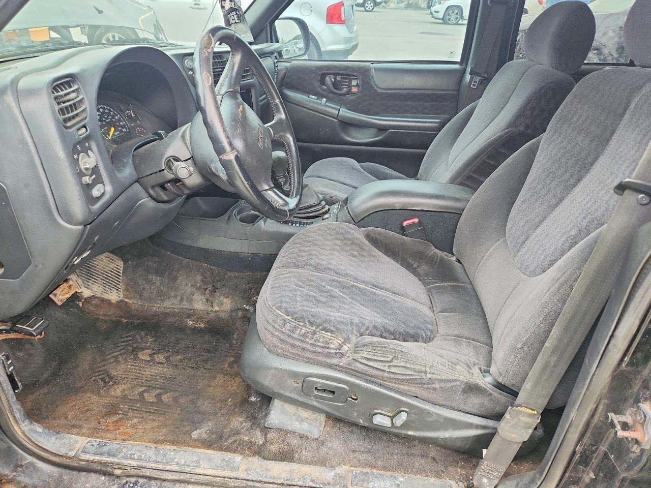 2001 GMC Jimmy - Image 7