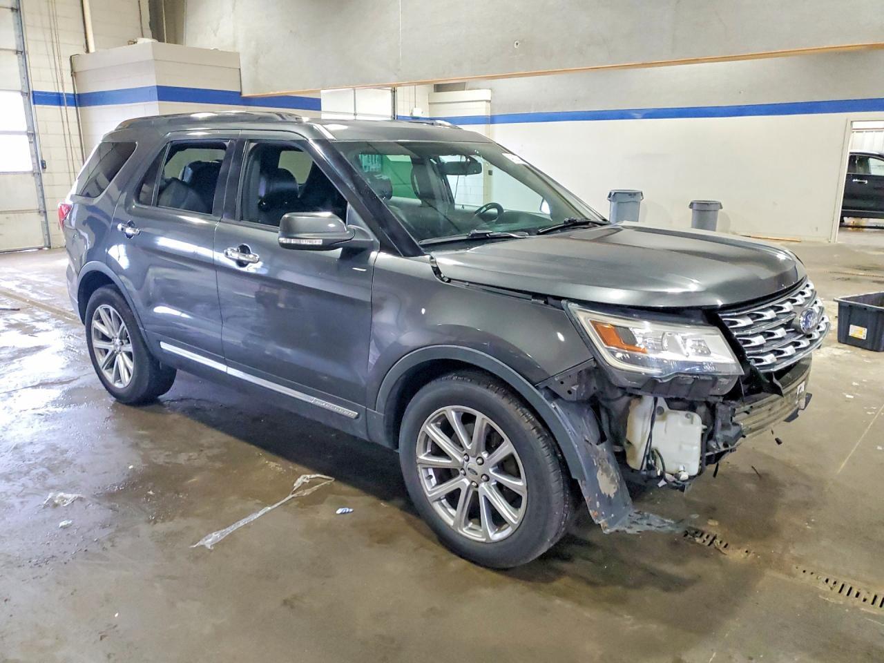 2017 Ford Explorer Limited - Фото 4
