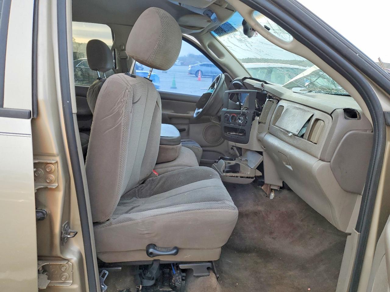 2002 Dodge Ram 1500 - Image 7