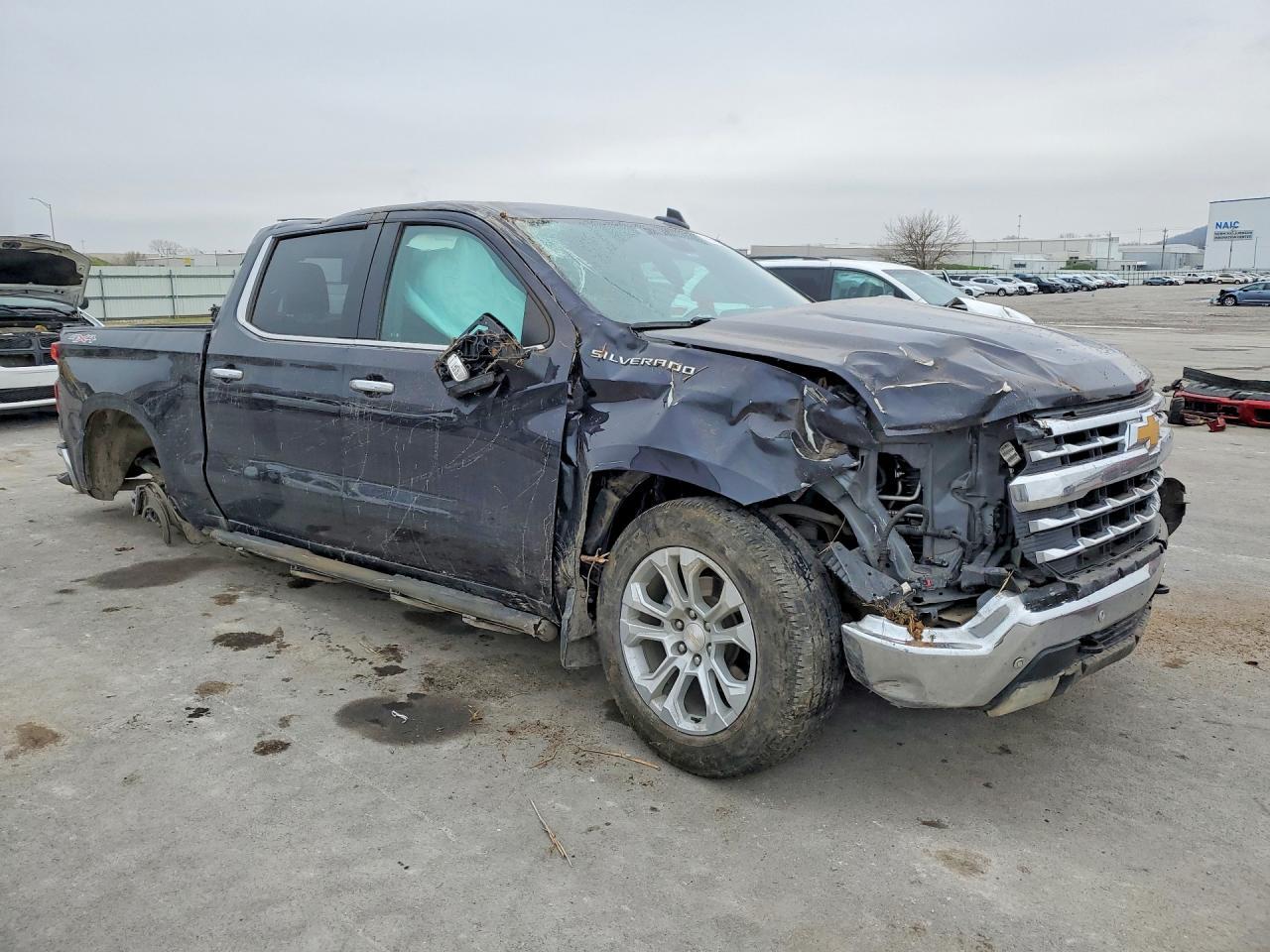 2023 Chevrolet Silverado K1500 Ltz - Image 4