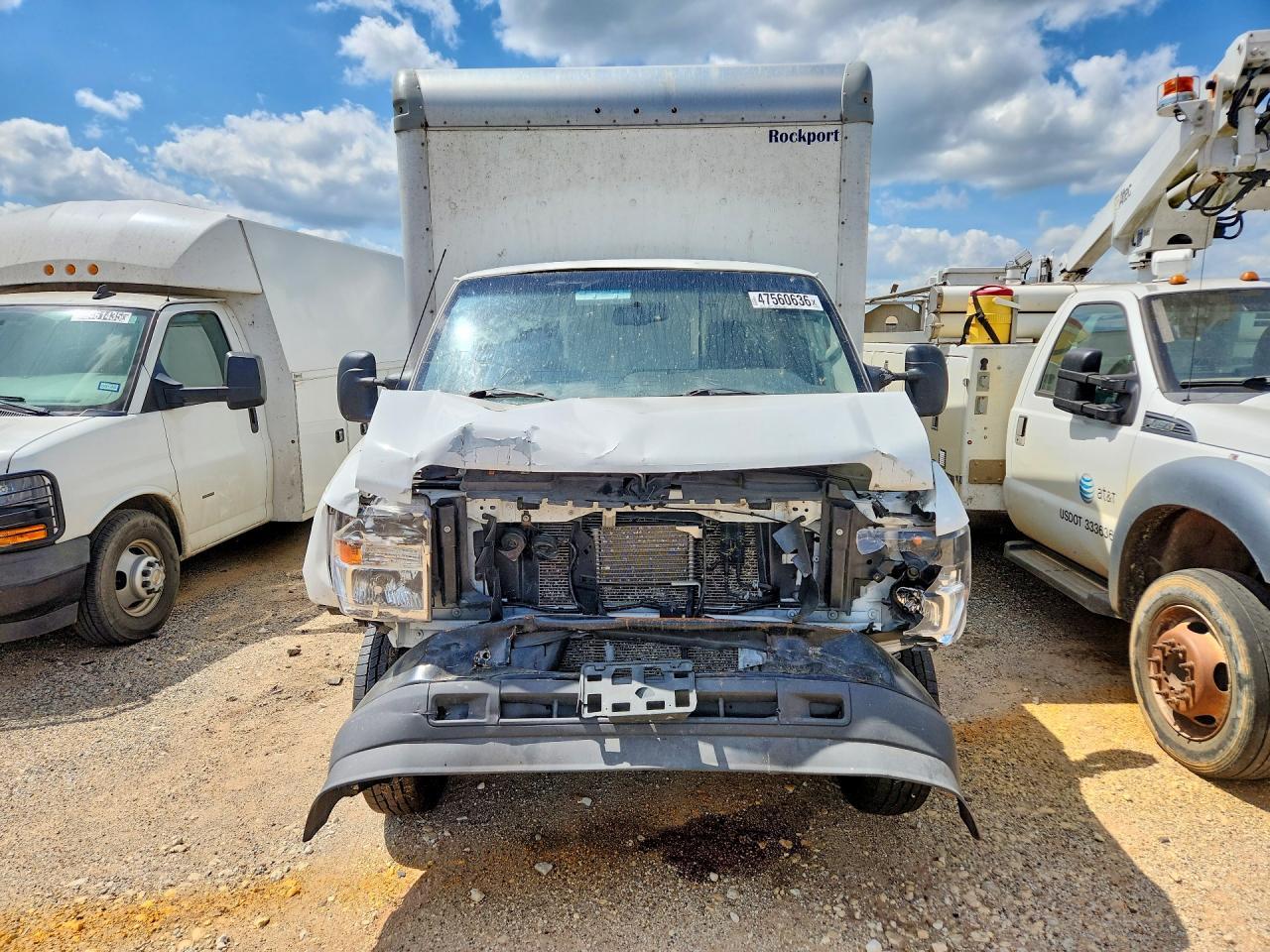 2024 Ford E350 Box Truck - Фото 5