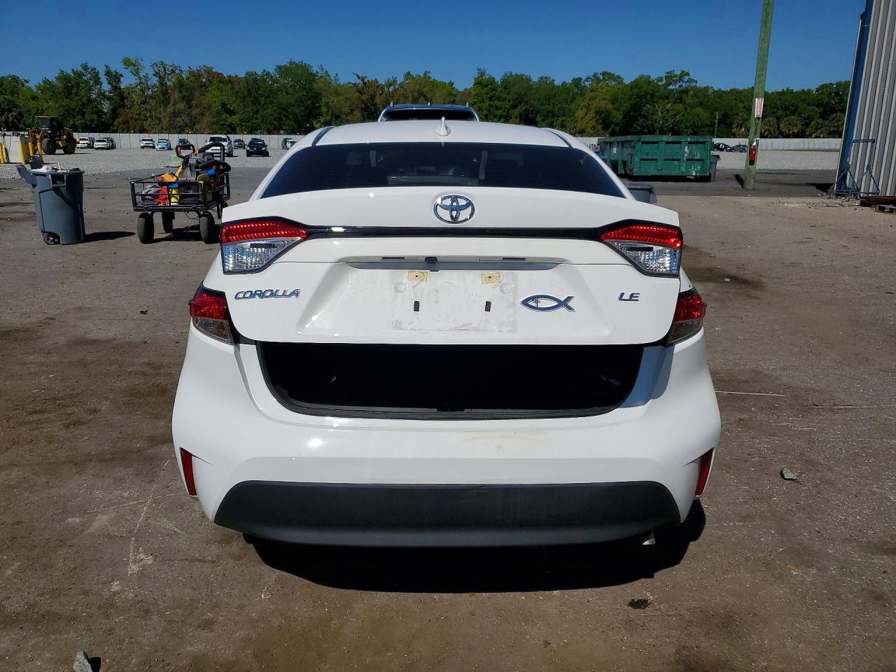 2024 Toyota Corolla Le - Фото 6