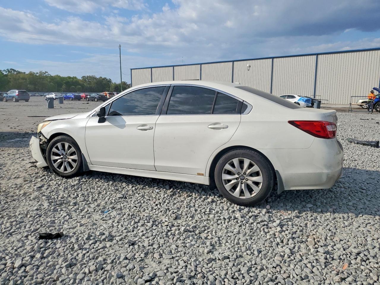 2015 Subaru Legacy 2.5I Premium - Image 2