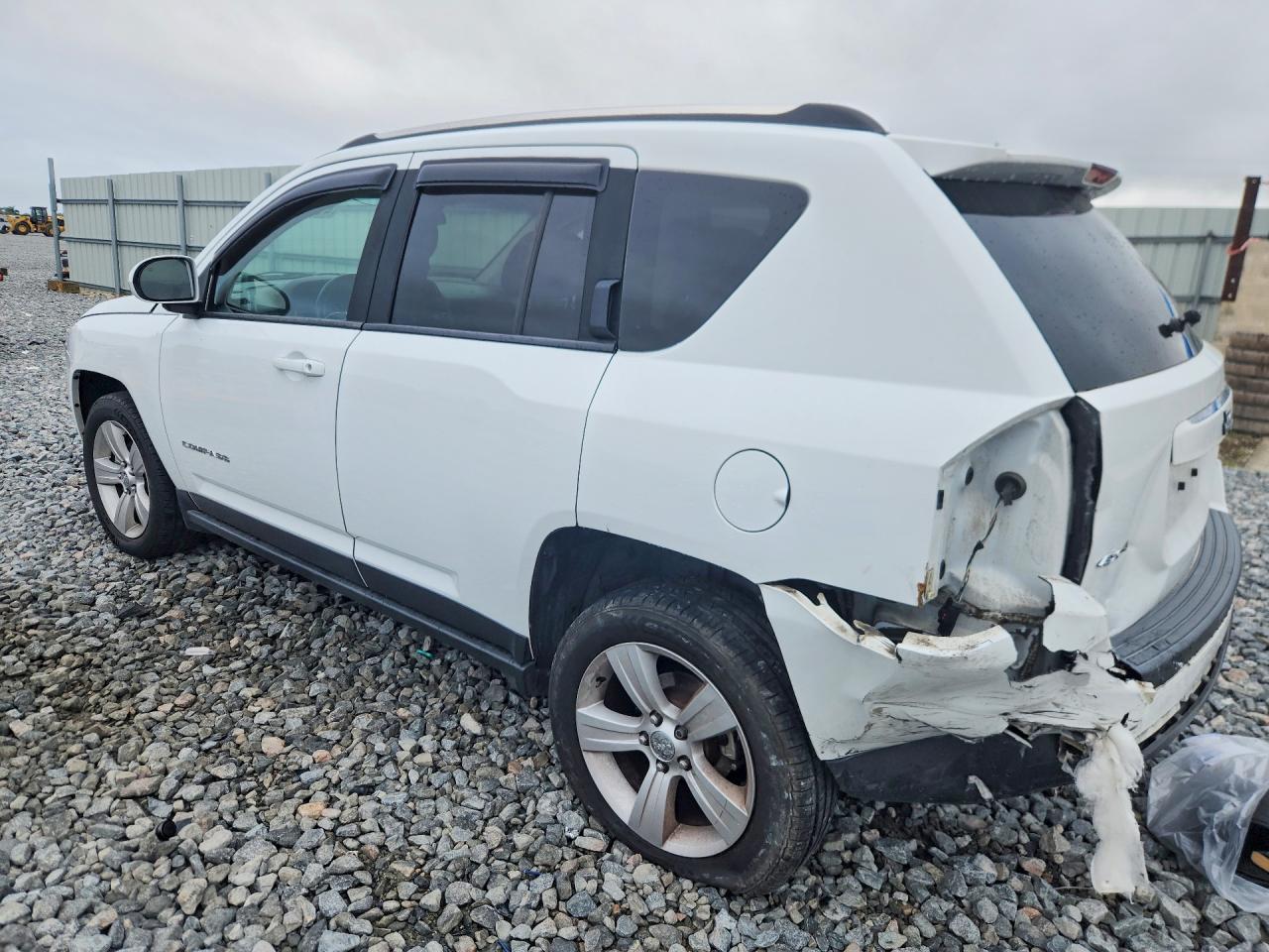 2014 Jeep Compass Latitude - Image 2