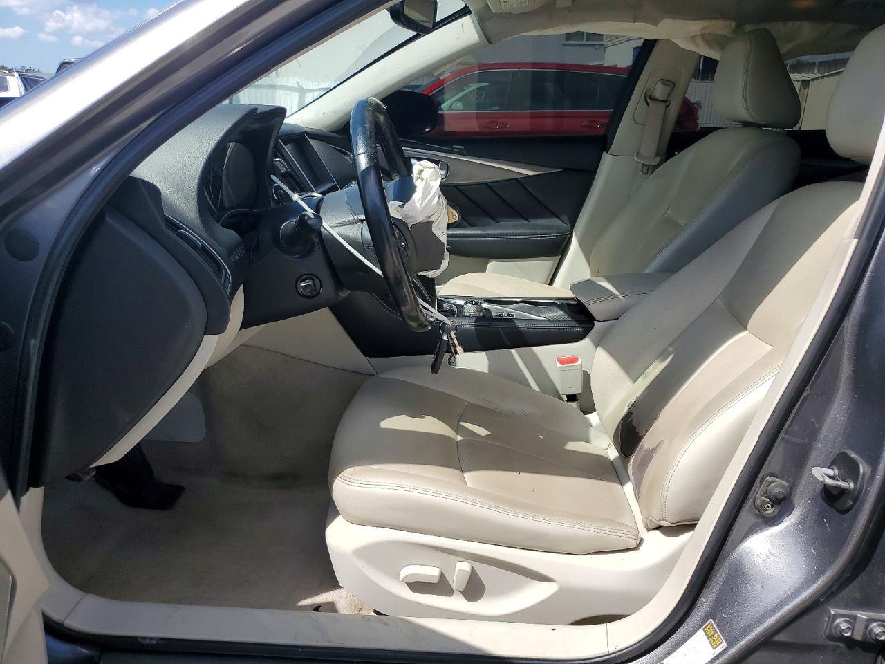 2017 Infiniti Q50 2.0T Premium - Фото 7