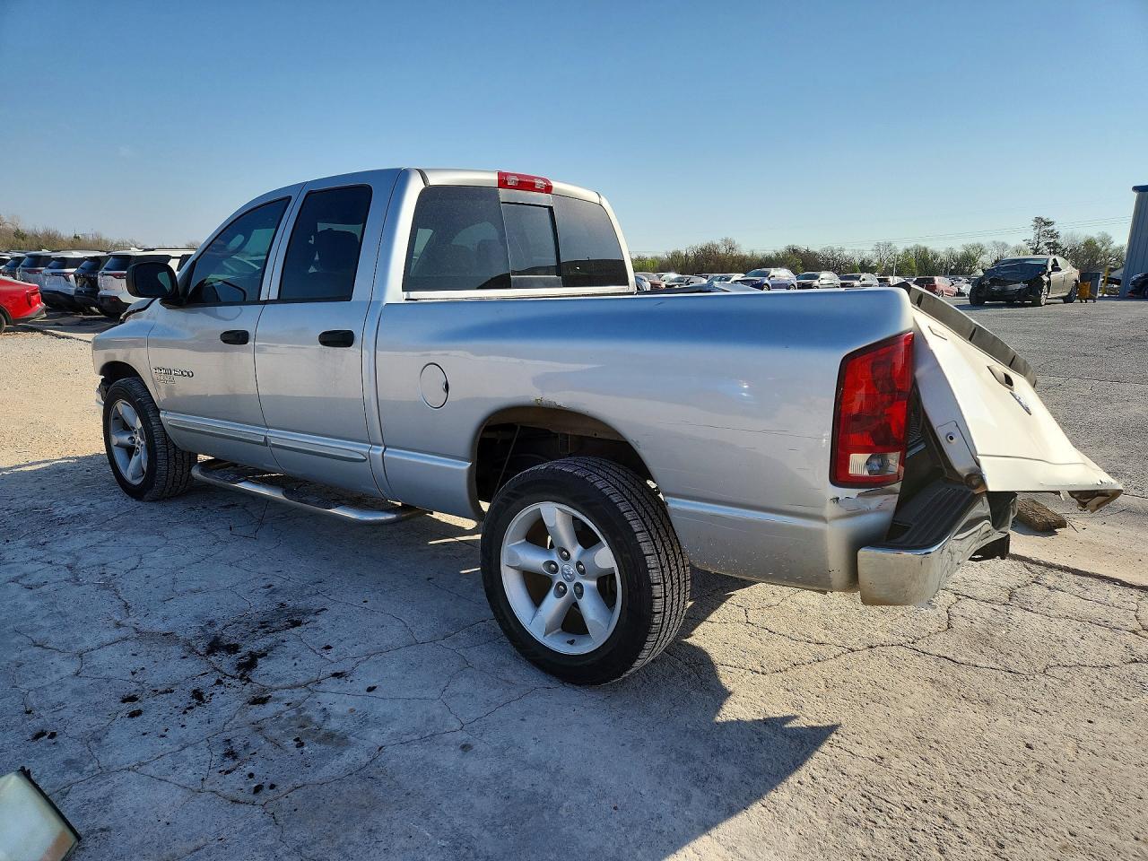 2006 Dodge Ram 1500 St - Фото 2