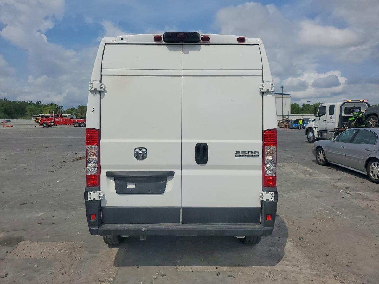 2024 Ram Promaster 2500 2500 High - Фото 6