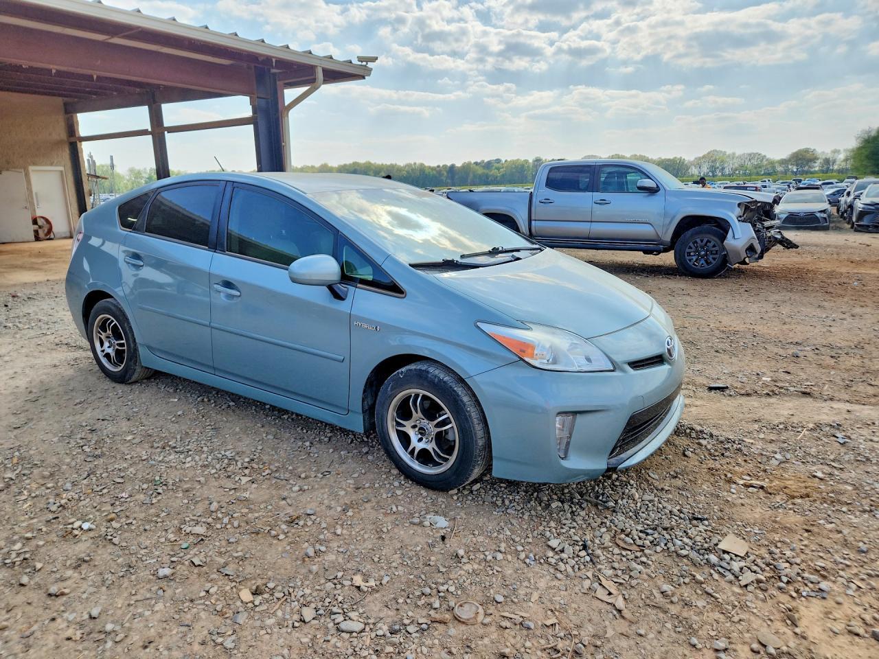 2013 Toyota Prius Four - Image 4