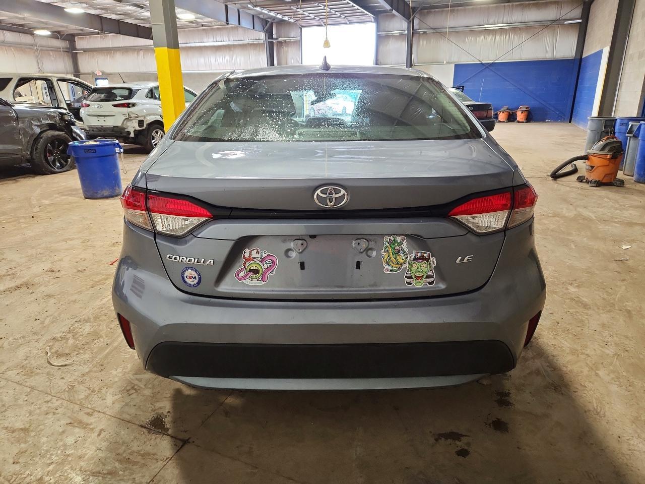 2022 Toyota Corolla Le - Фото 6
