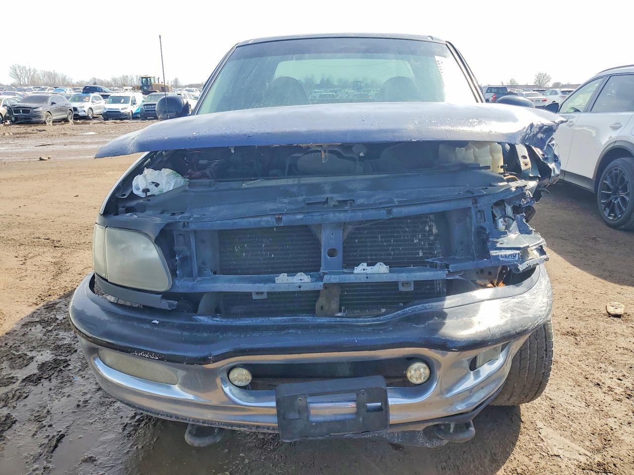 2001 Ford F150 - Фото 5