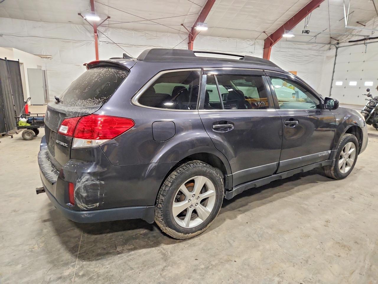 2013 Subaru Outback 2.5I Limited - Фото 3