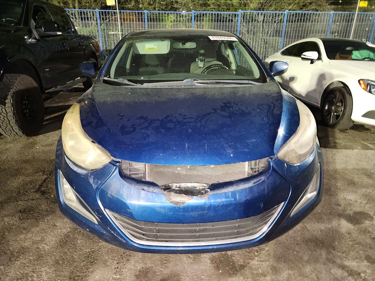 2014 Hyundai Elantra Se - Фото 5