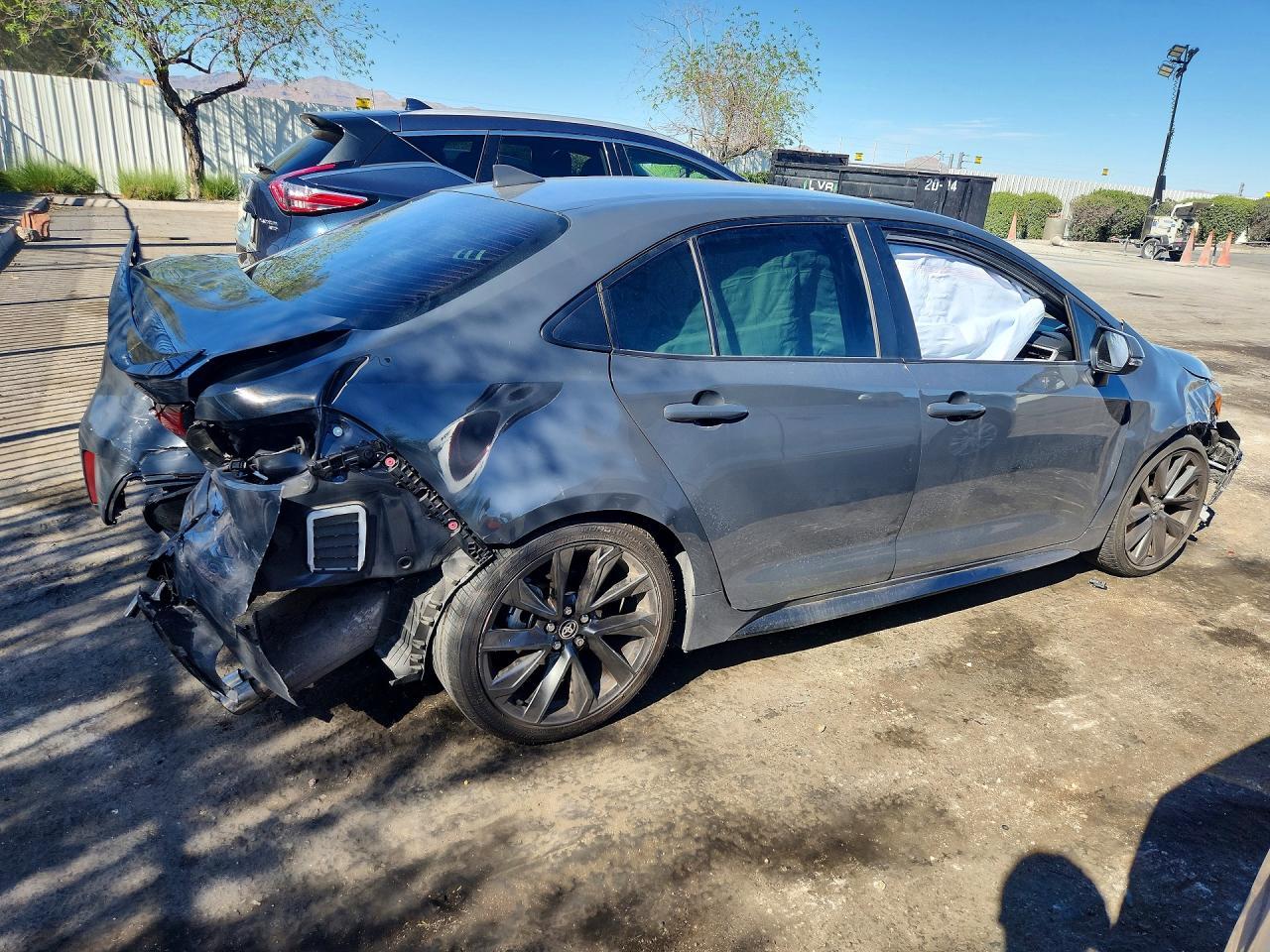 2023 Toyota Corolla Se - Фото 3