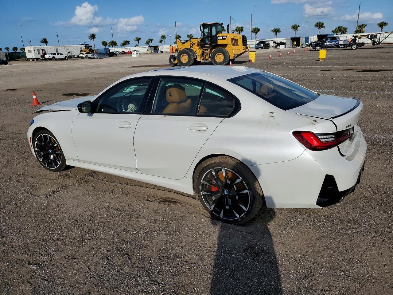 2025 BMW 330Xi - Image 2
