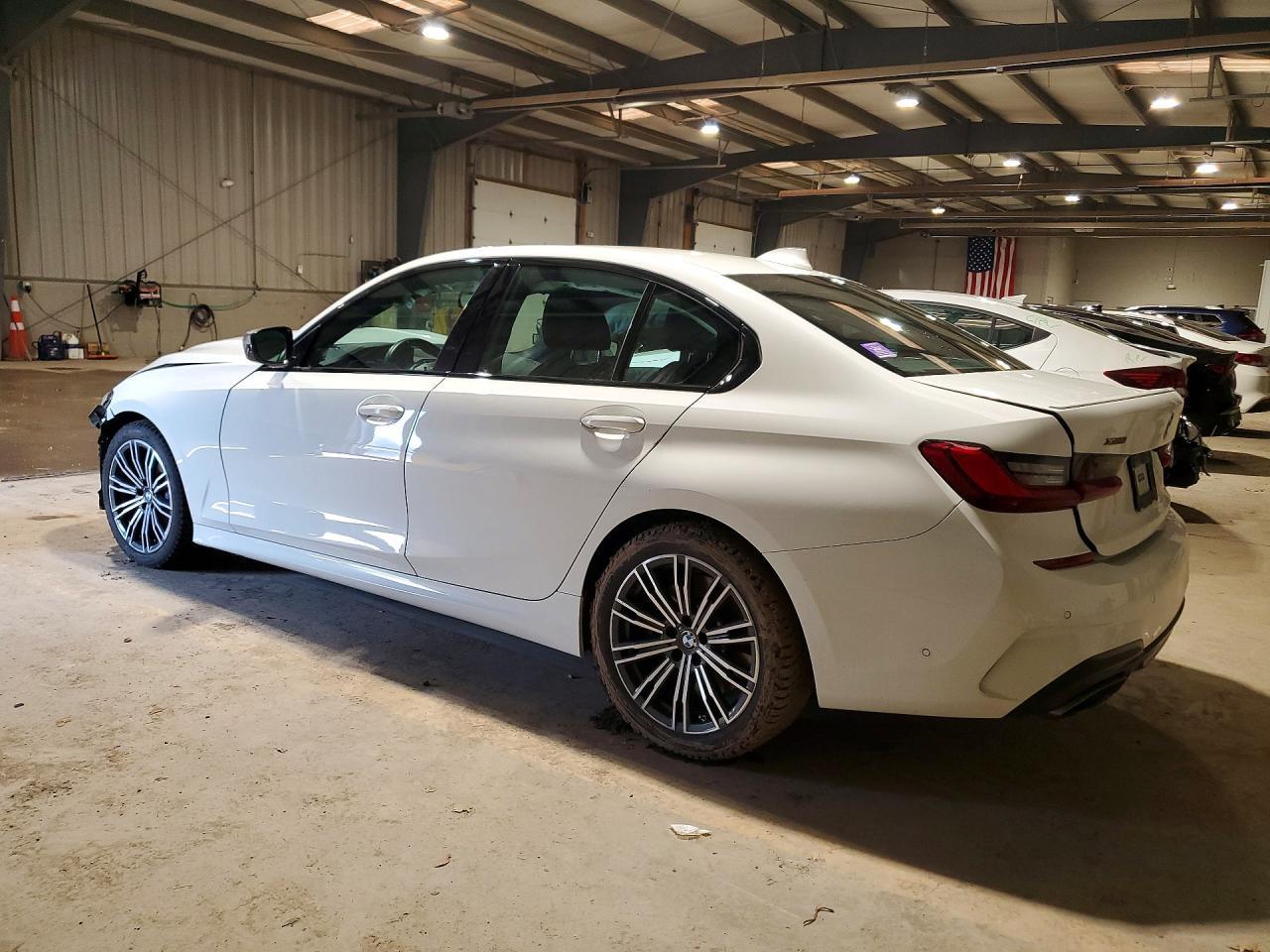 2022 BMW M340Xi - Image 2
