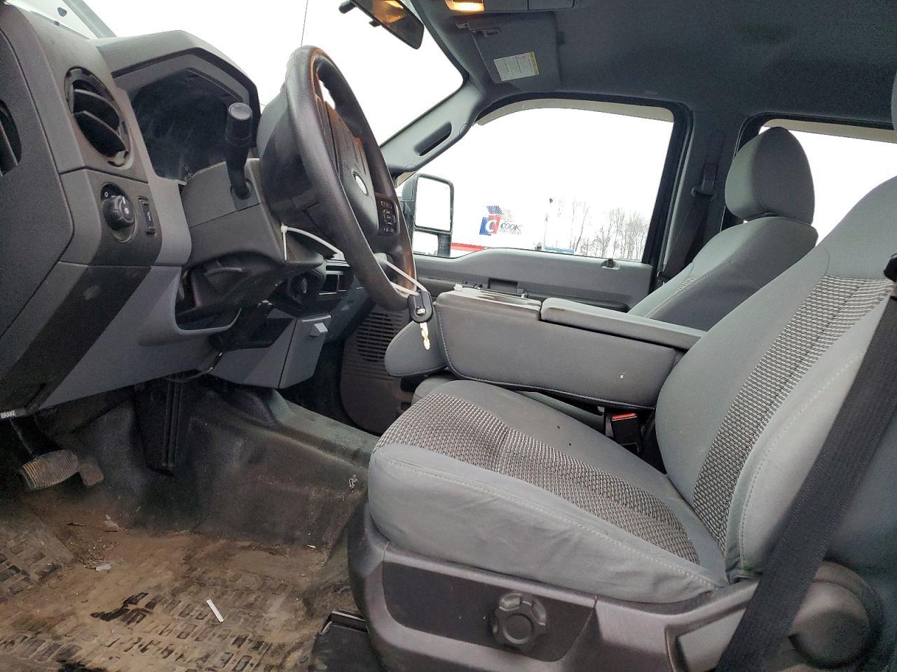 2016 Ford F250 Super Duty - Image 7