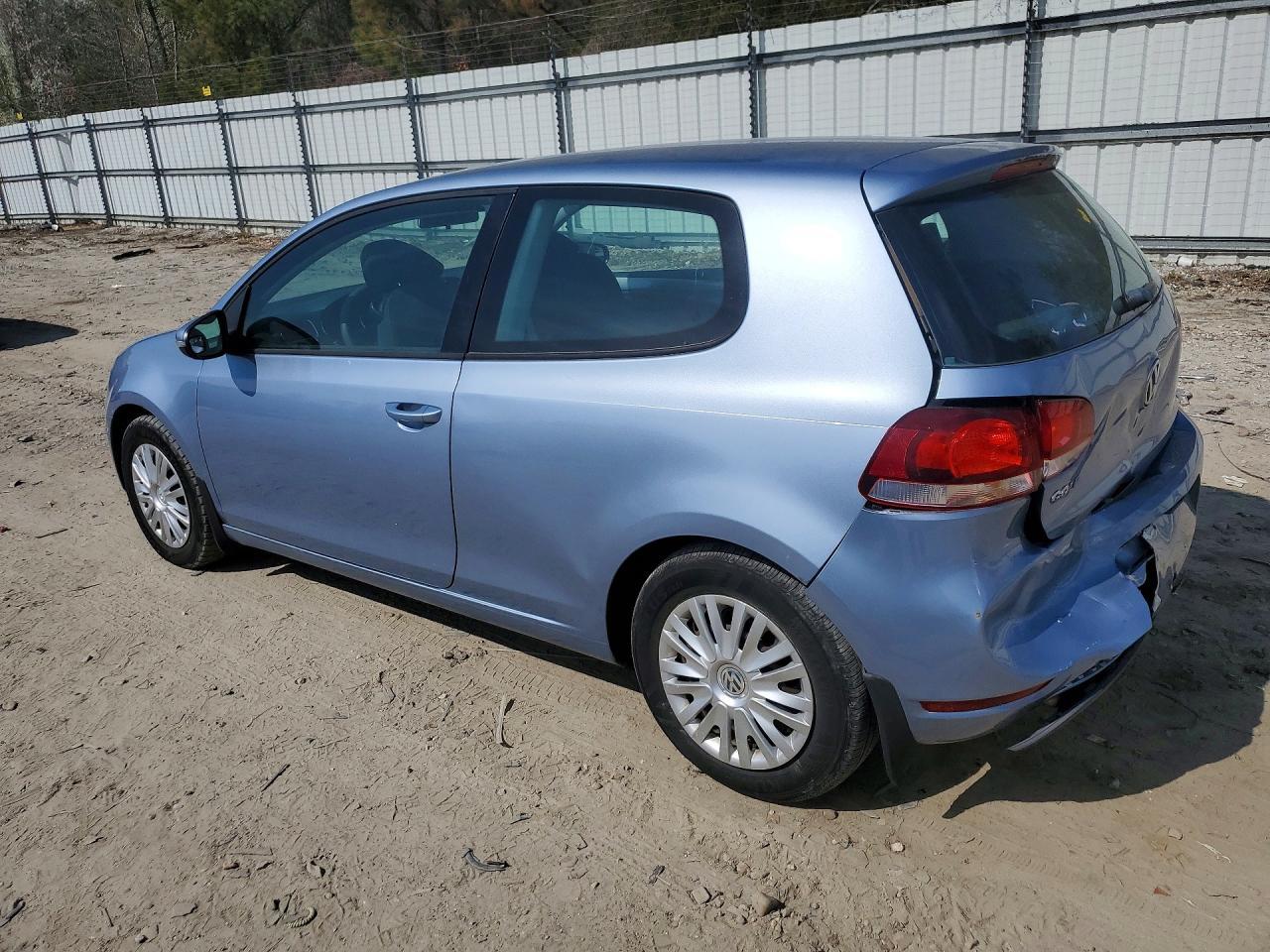 2012 Volkswagen Golf - Фото 2