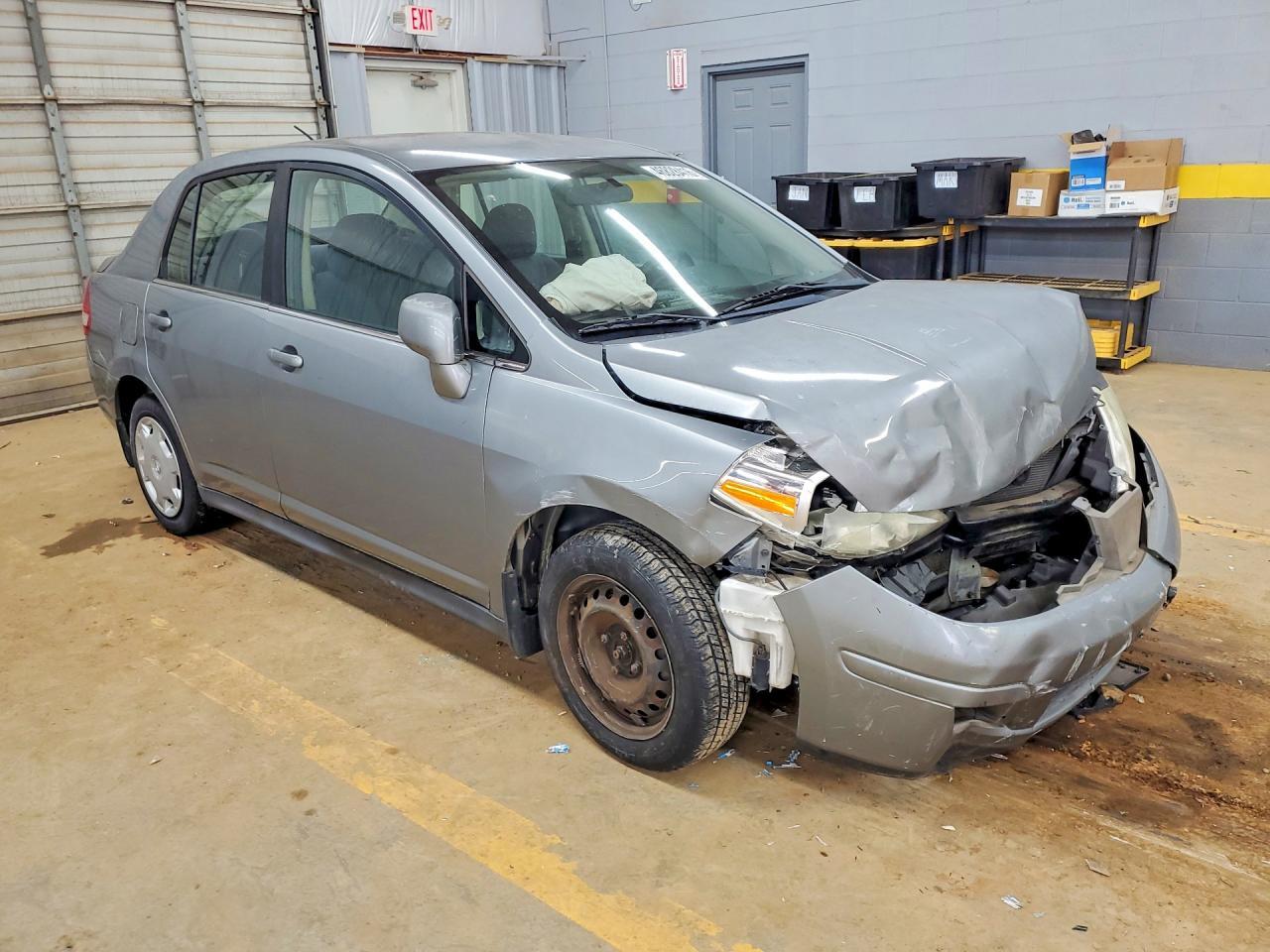 2009 Nissan Versa - Фото 4
